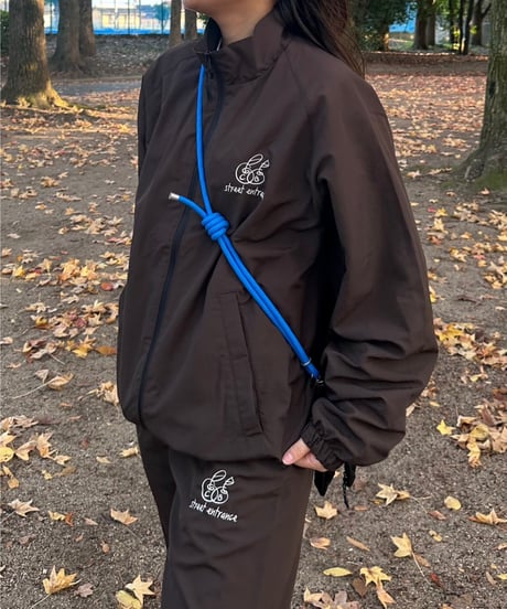 balloon nylon jacket  / Brown