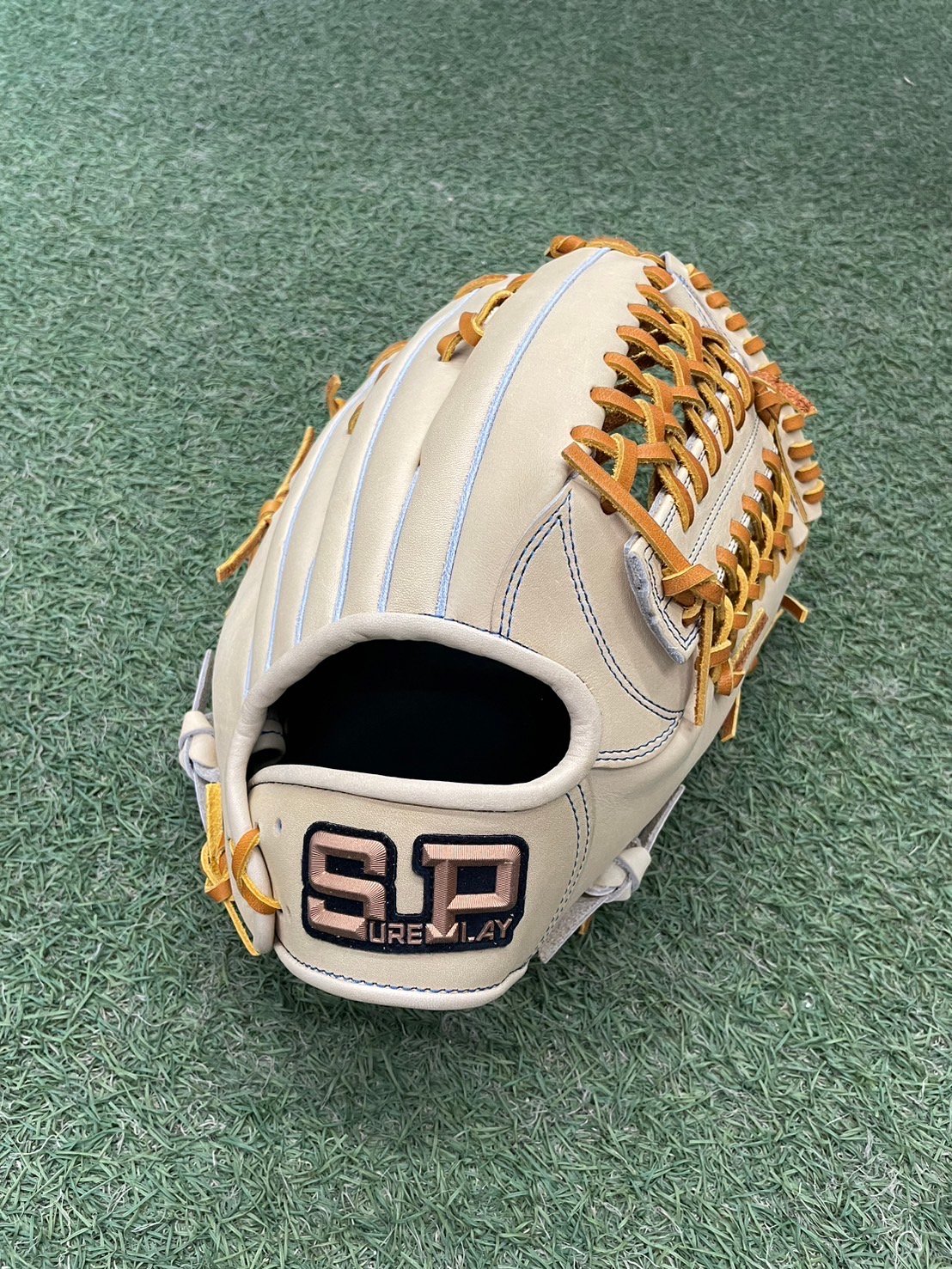 シュアプレイ】一般軟式 外野手用グラブ | 尾上スポーツ ONLINE STORE