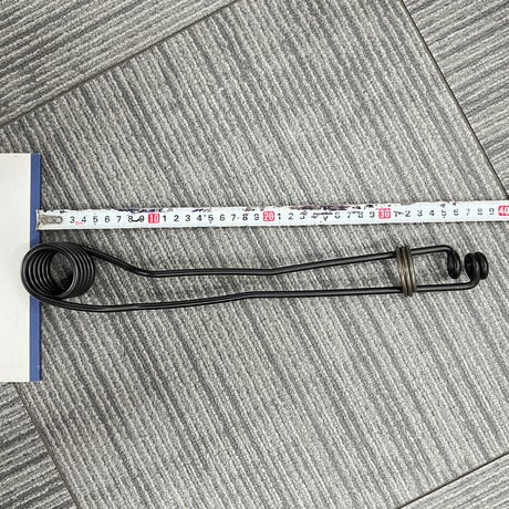 新型38cm 径6mm ねじりバネ  防錆塗装 踏み板 ロング ストレートタイプ くくり罠 わな くくりわな 狩猟用品 害獣駆除 ねじりばね Wジャンプ 踏板用 イノシシ（特許第７３９１１４３号）