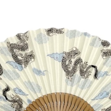 〈紳士用〉ぬのじ扇子　龍　白色