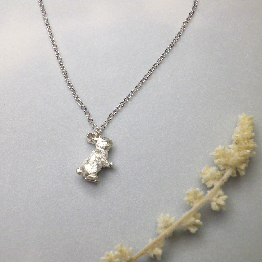 おねだりうさぎ usa ペンダント （シルバー） | shirokuma-microzoo