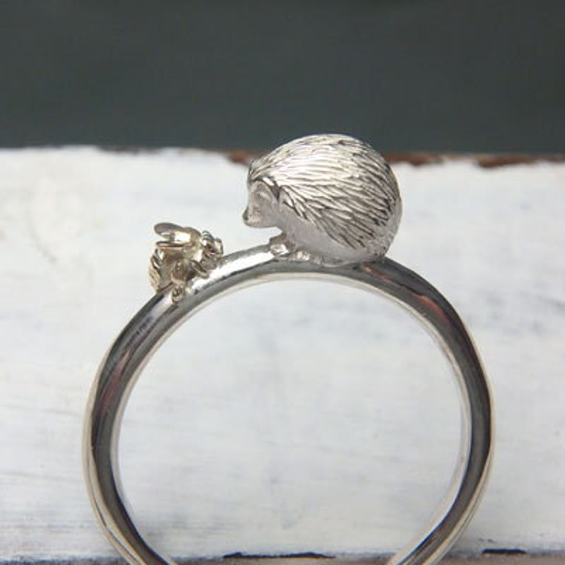 ハリネズミ 株式会社MERFオンラインショップ【KUROTANI】純金 円満 はり