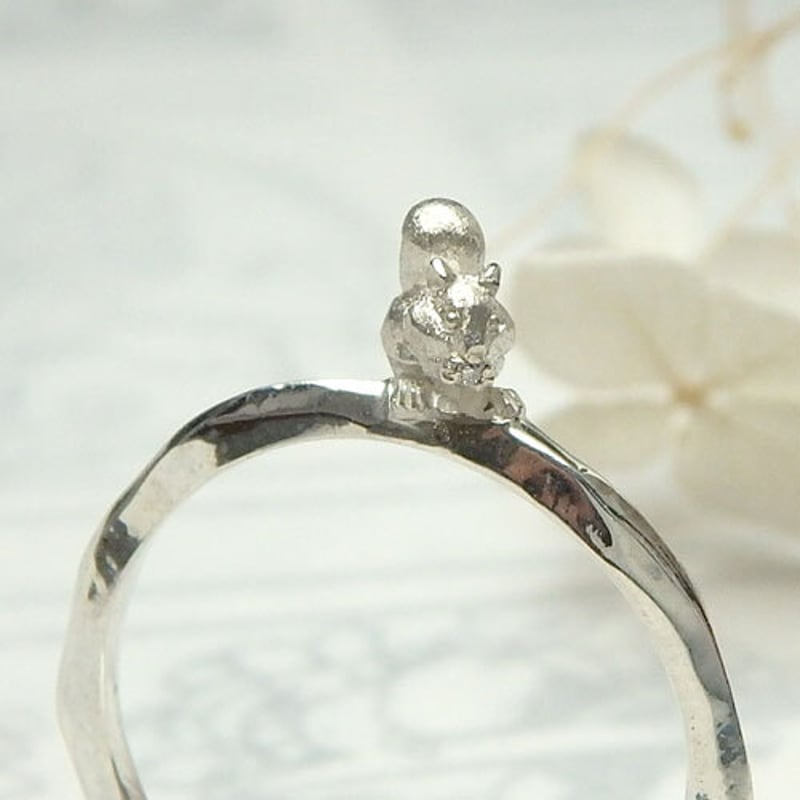 kadomijewelry　カドミ　シルバー　リング　指輪　リス　どんぐり　宝石 risu リス リング （シルバー・ダイヤモンド） | shirokuma-microzoo