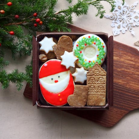 CHRISTMASクッキー缶 (12/16発送予定）