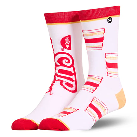LARGE FEET - CUP NOODLES SPLIT.