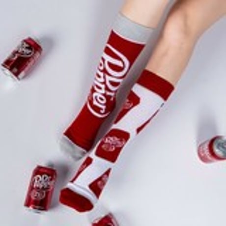 MEDIUM FEET - ROSIE RIVETER