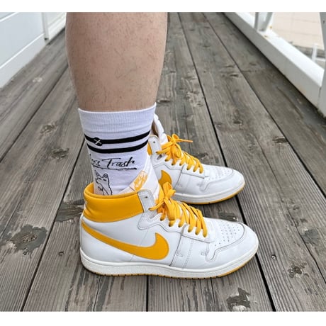 Sneakers Trash