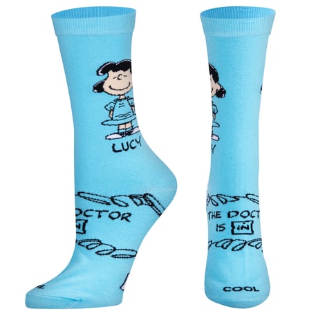 MEDIUM FEET - LUCY