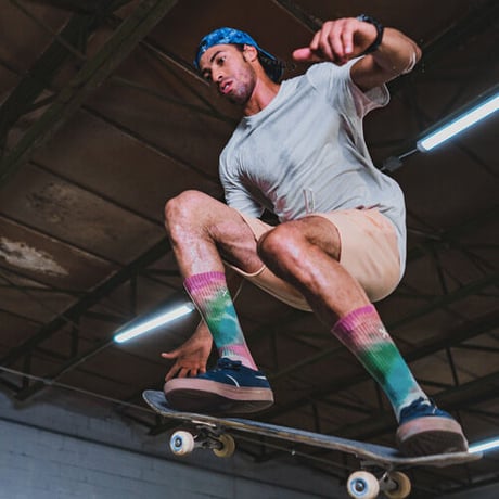 LARGE FEET - TIE DYE HIPPY