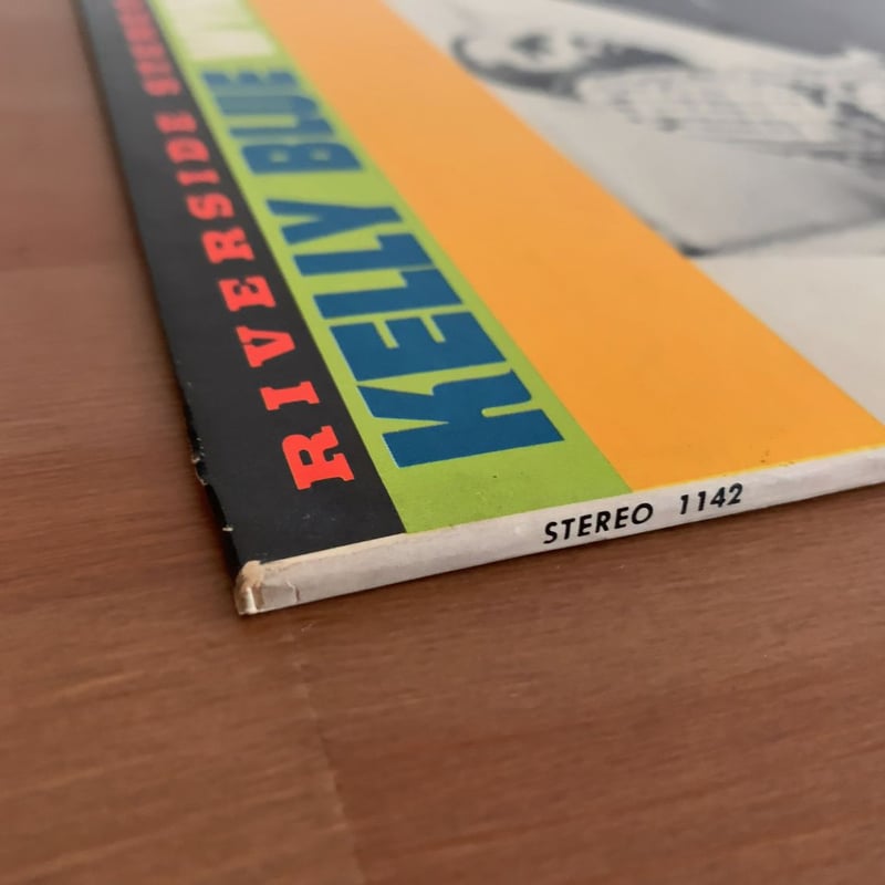 Wynton kelly - Kelly Blue オリジナル盤　STEREO Amazon.co.jp: Kelly Blue: ミュージック