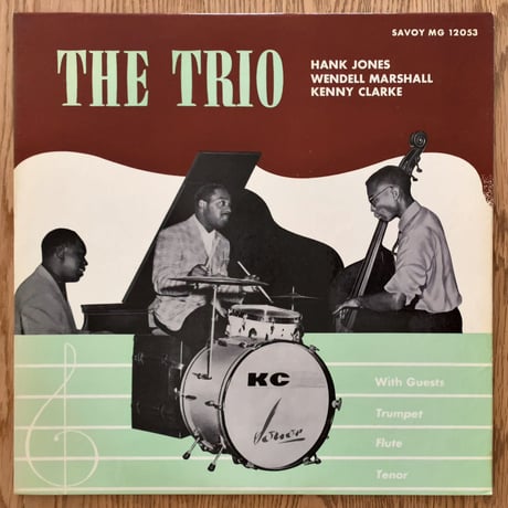 HANK JONES - The Trio with Guests (SAVOY MG12053)