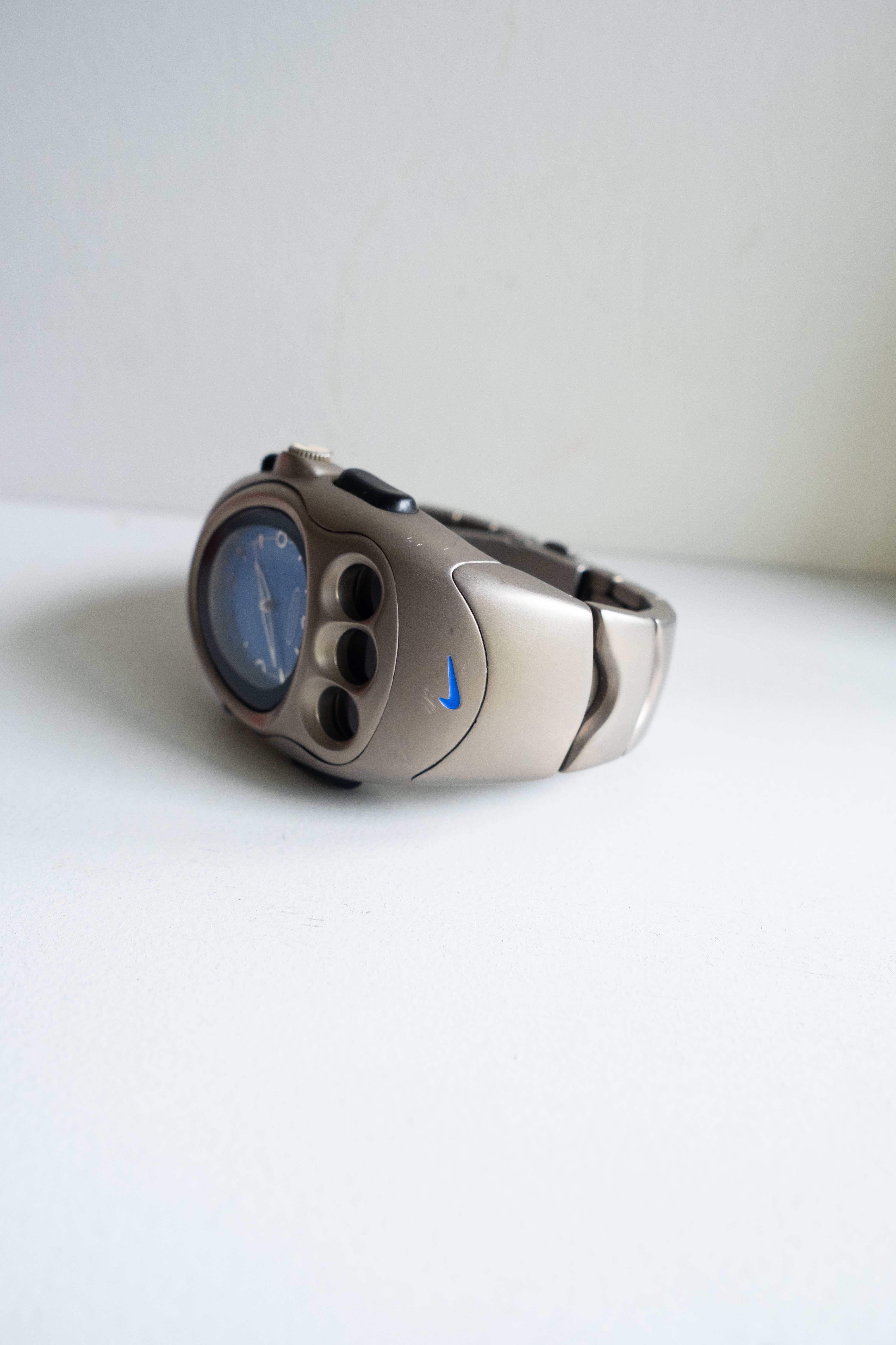 ゴ*ン様 稼動品 00s NIKE GSX クロストレーニング Titanium NIKE】GSXクロストレーニングチタニウム 腕時計 | ricow kyoto web s