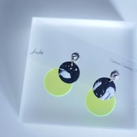 .kake neon ピアス【yellow】