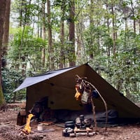 オイリッシュコットンタープブッシュクラフトライン（FOREST HEROES × RUSTIC ORIGNAL）