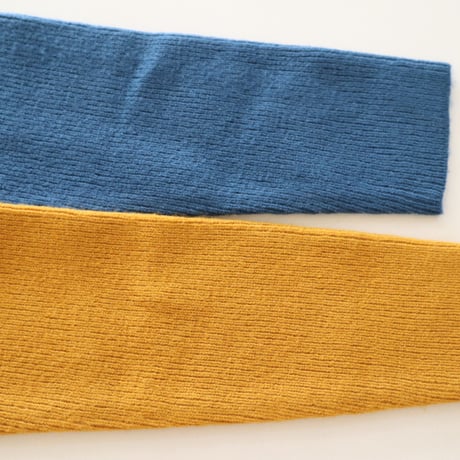 universal tissu ボトルネックプルオーバーニット
