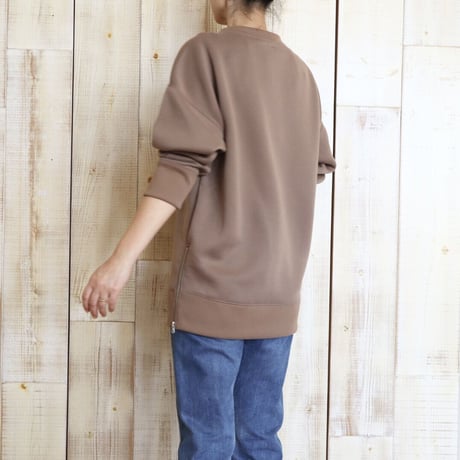 UNIVERSAL TISSU クルーネックサイドジッププルオーバー