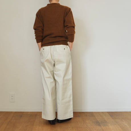 JOHN TULLOCH クルーネックニット