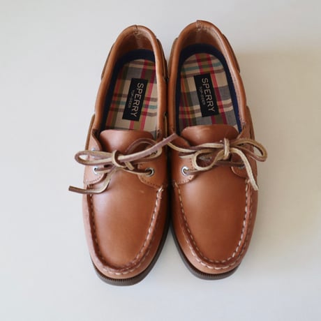 SPERRY woman boat shoes