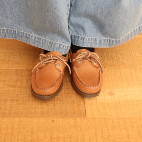 SPERRY woman boat shoes