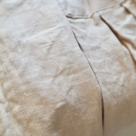 universal tissu タックパンツ