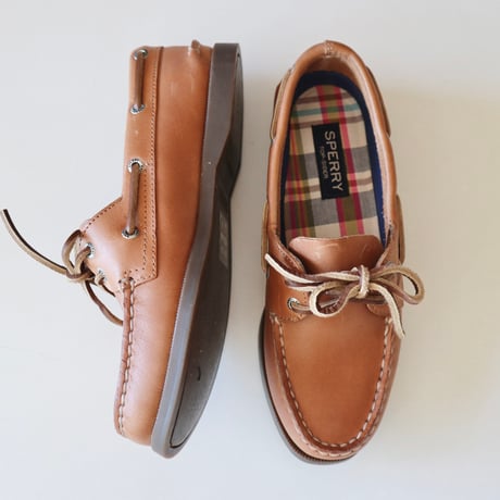 SPERRY woman boat shoes