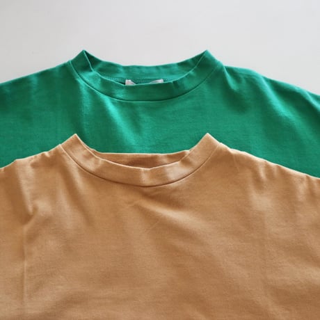MANON オーバーモックネックTシャツ
