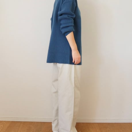 universal tissu ボトルネックプルオーバーニット