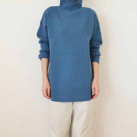 universal tissu ボトルネックプルオーバーニット