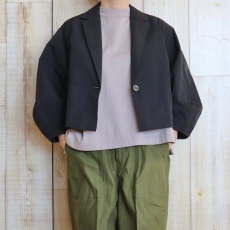 HARRISS ショート丈テーラードジャケット