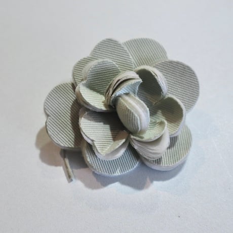アトリエ染花　コサージュcamellia
