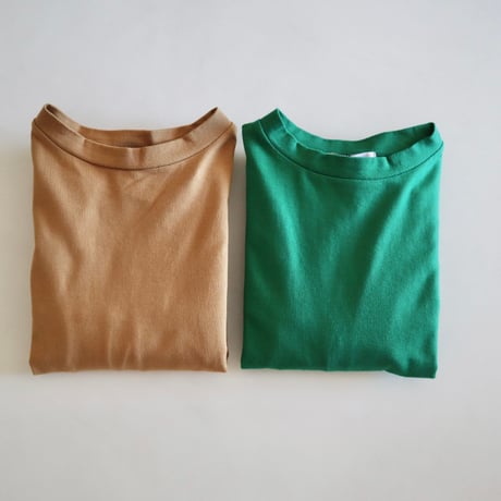 MANON オーバーモックネックTシャツ