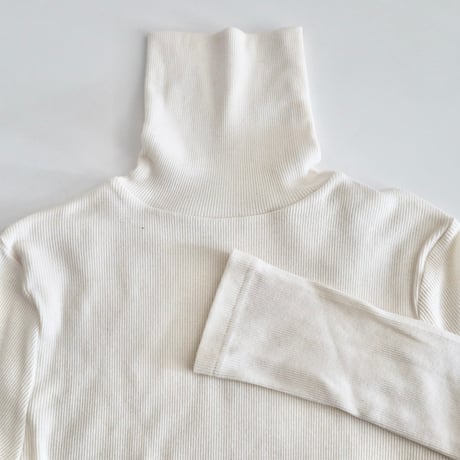 Nouvelles du paradis コットンテレコリブタートルネックTシャツ