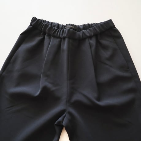TRAVAIL MANUEL Wクロスワンタックストレートパンツ