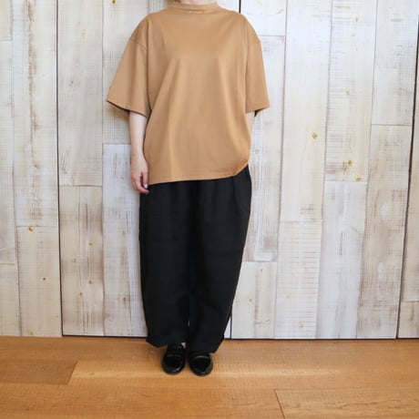 MANON オーバーモックネックTシャツ
