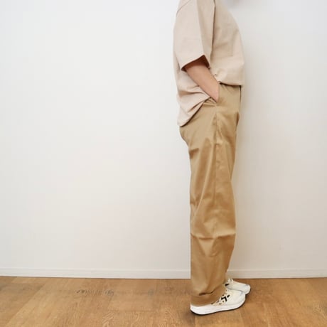KHA:KI チノパンツ