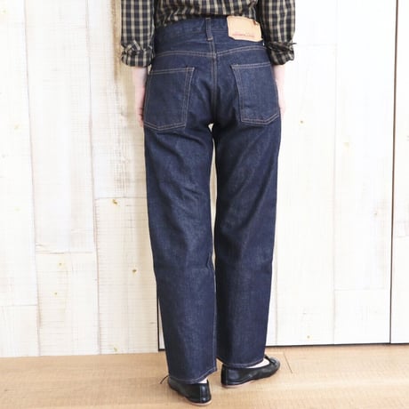 RESOLUTE 712 デニムパンツ