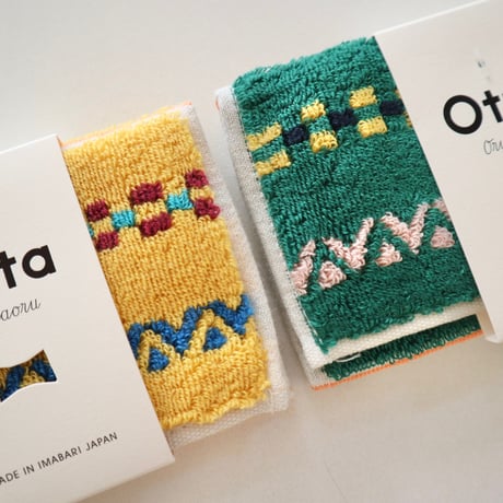 Otta 3つ折タオルハンカチ