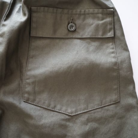 TRAVAIL MANUEL バックサテンファティーグパンツ