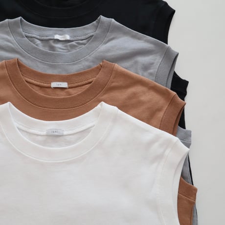 ichi ノースリーブTシャツ