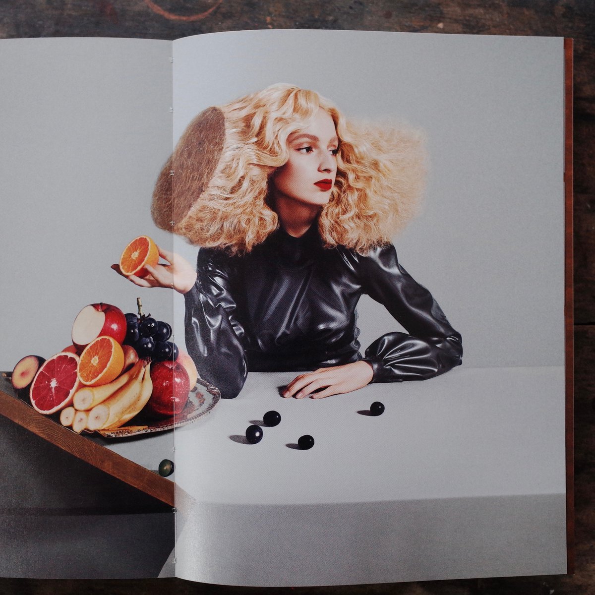 YUNI YOSHIDA WORKS 2007-2019 | YIN-YANG BOOKS