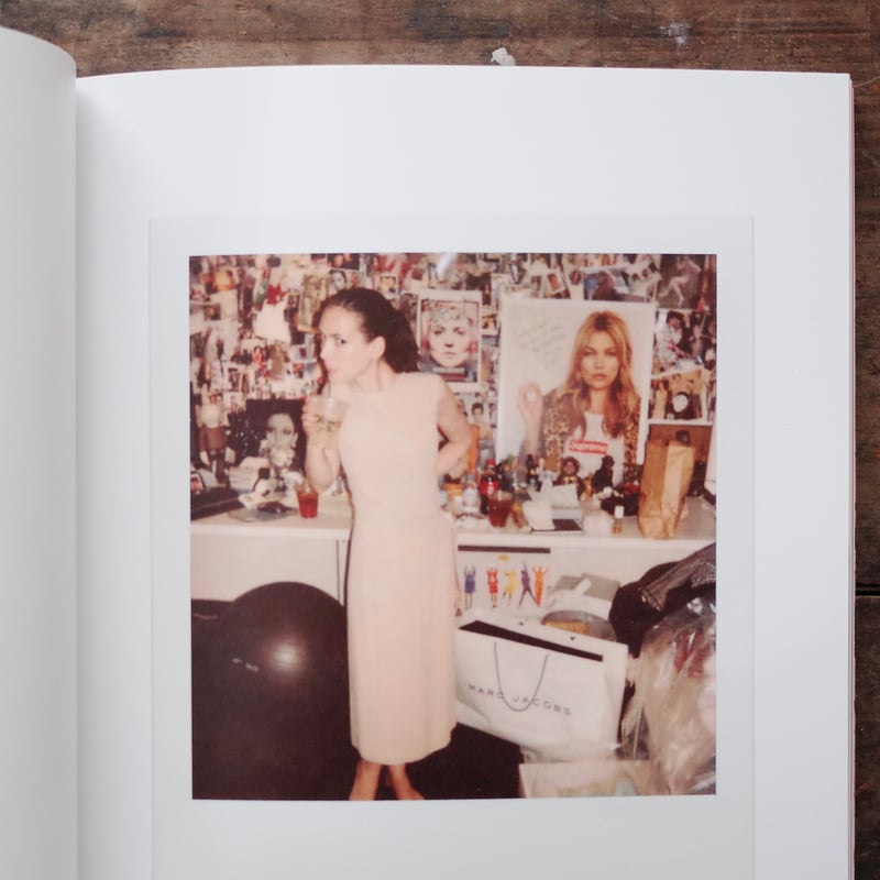 美品★RobertRich The Winona Bookウィノナライダー写真集 THE WINONA BOOK / Robert Rich ON READING Online Shop