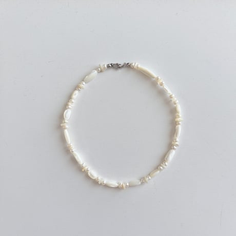 Cream Pearl necklace
