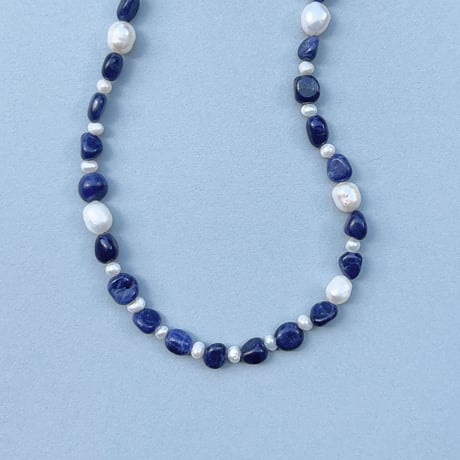 random pearl necklace