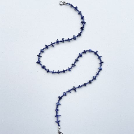 Navy chips necklace