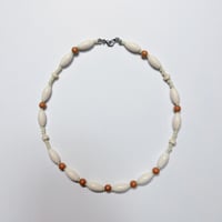 wood beads necklace