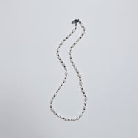 Dot necklace