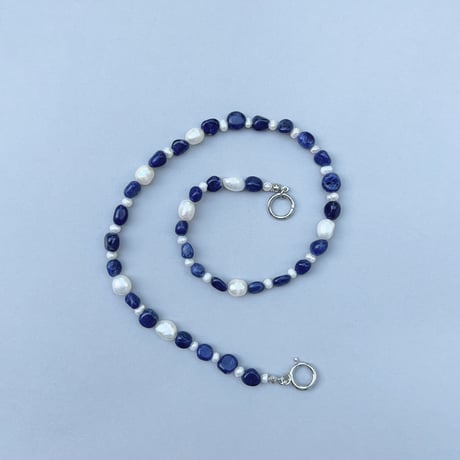 random pearl necklace