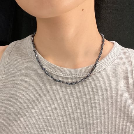 Petit baroque necklace