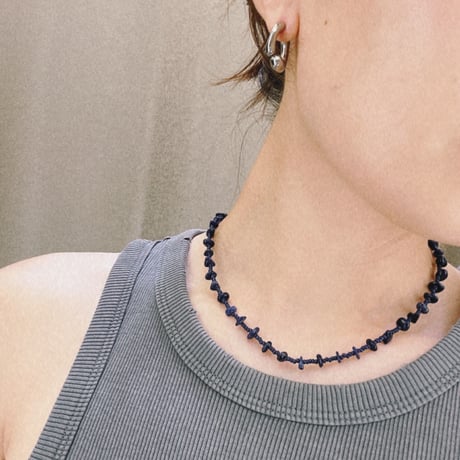 Navy chips necklace
