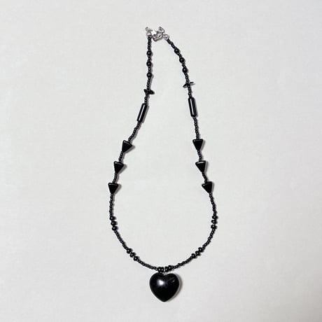 Mood black necklace